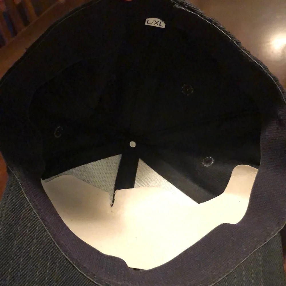 3/$15 SALE Cornelius & Anthony Cigars Black Baseball Hat- Like new - Picture 3 of 4